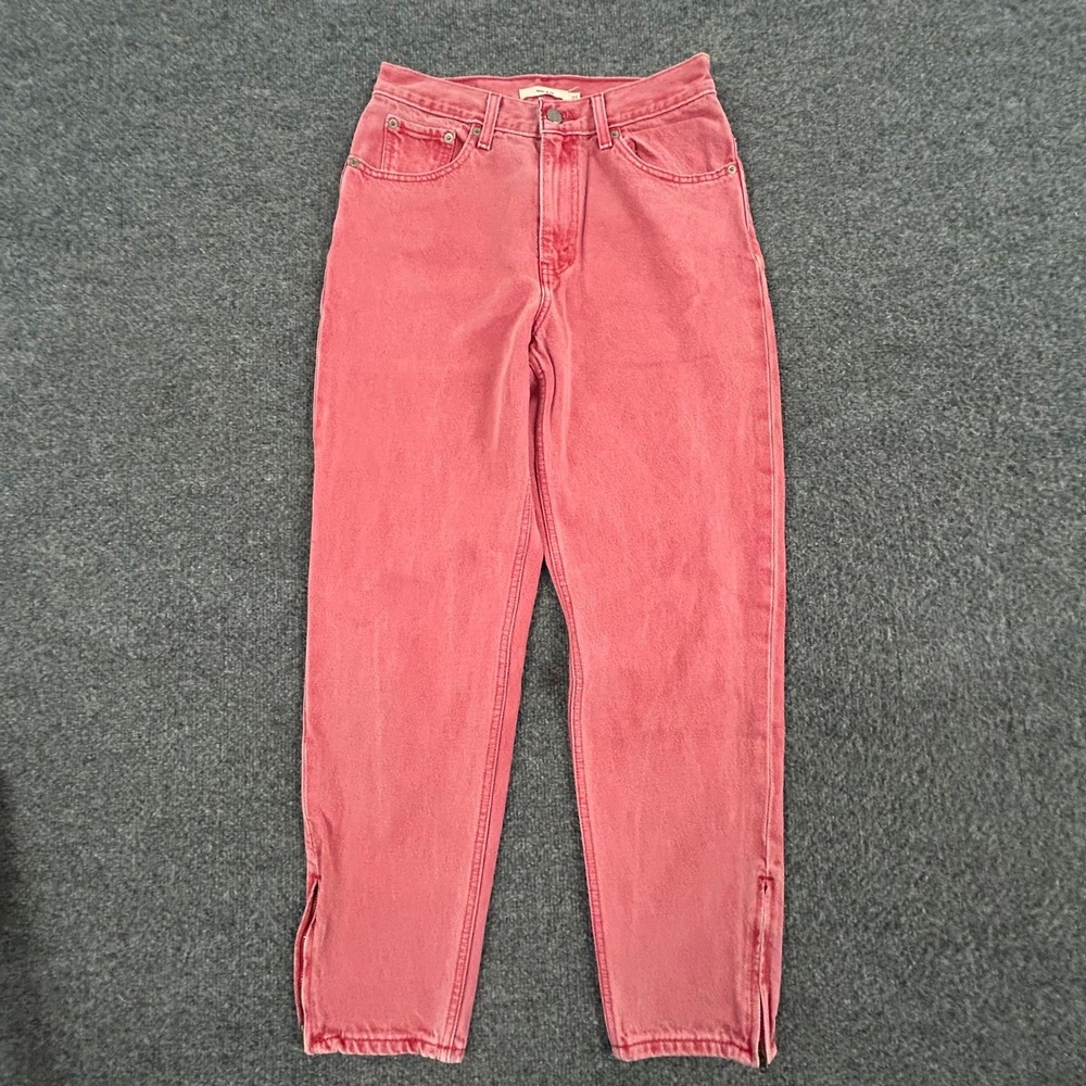 Levi's Mom Jeans Womens Size 27 Pink High Waisted Tapered Leg Side Slit Ankle